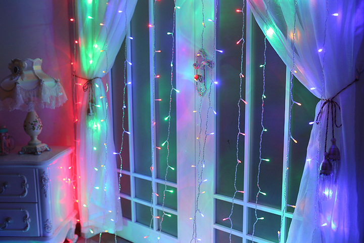 Lysgardin 3 × 3 meter med 304 LED-lys og fjernkontroll
