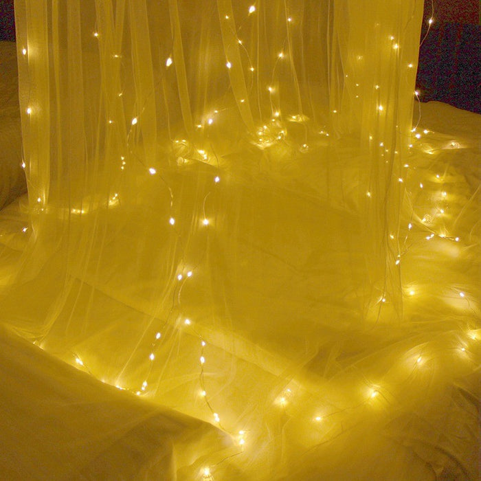 Varmeriket Lysgardin 3 × 3 meter med 304 LED-lys og fjernkontroll
