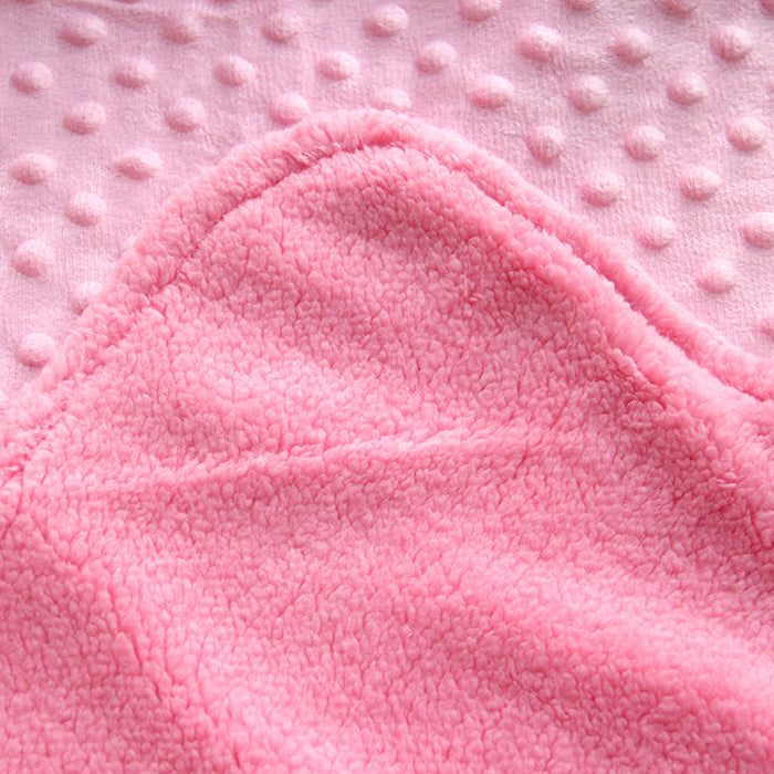 Varmeriket Babyteppe i to lag med prikker og lammefleece