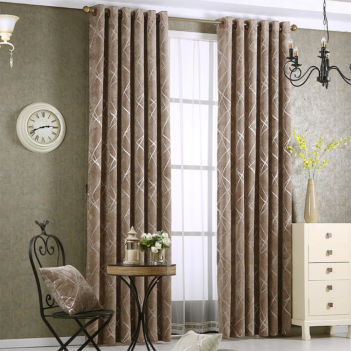 Beige chenillegardin med linjemønster
