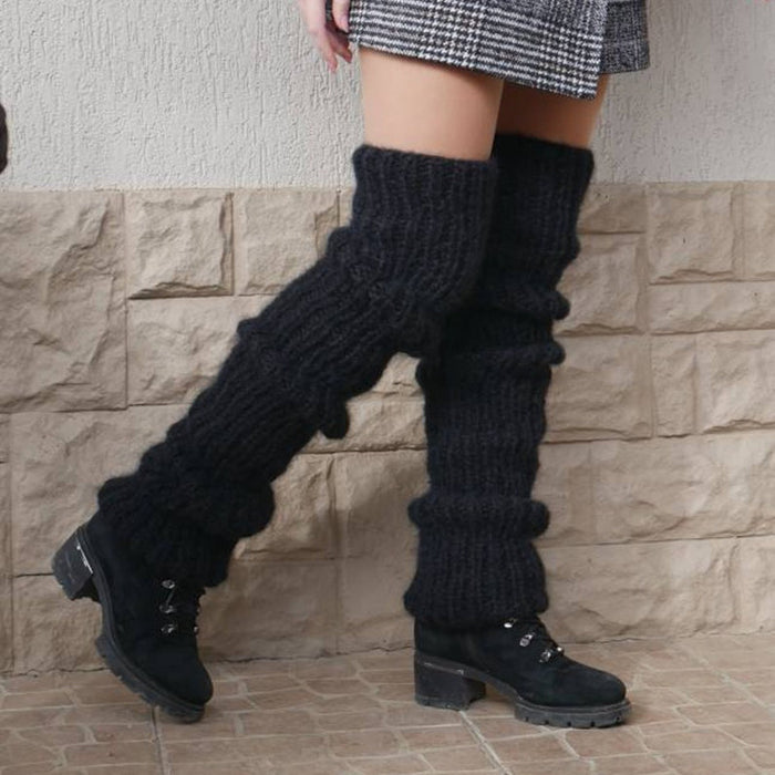Varmeriket Tykke legvarmere i lodden strikk med slouchlook