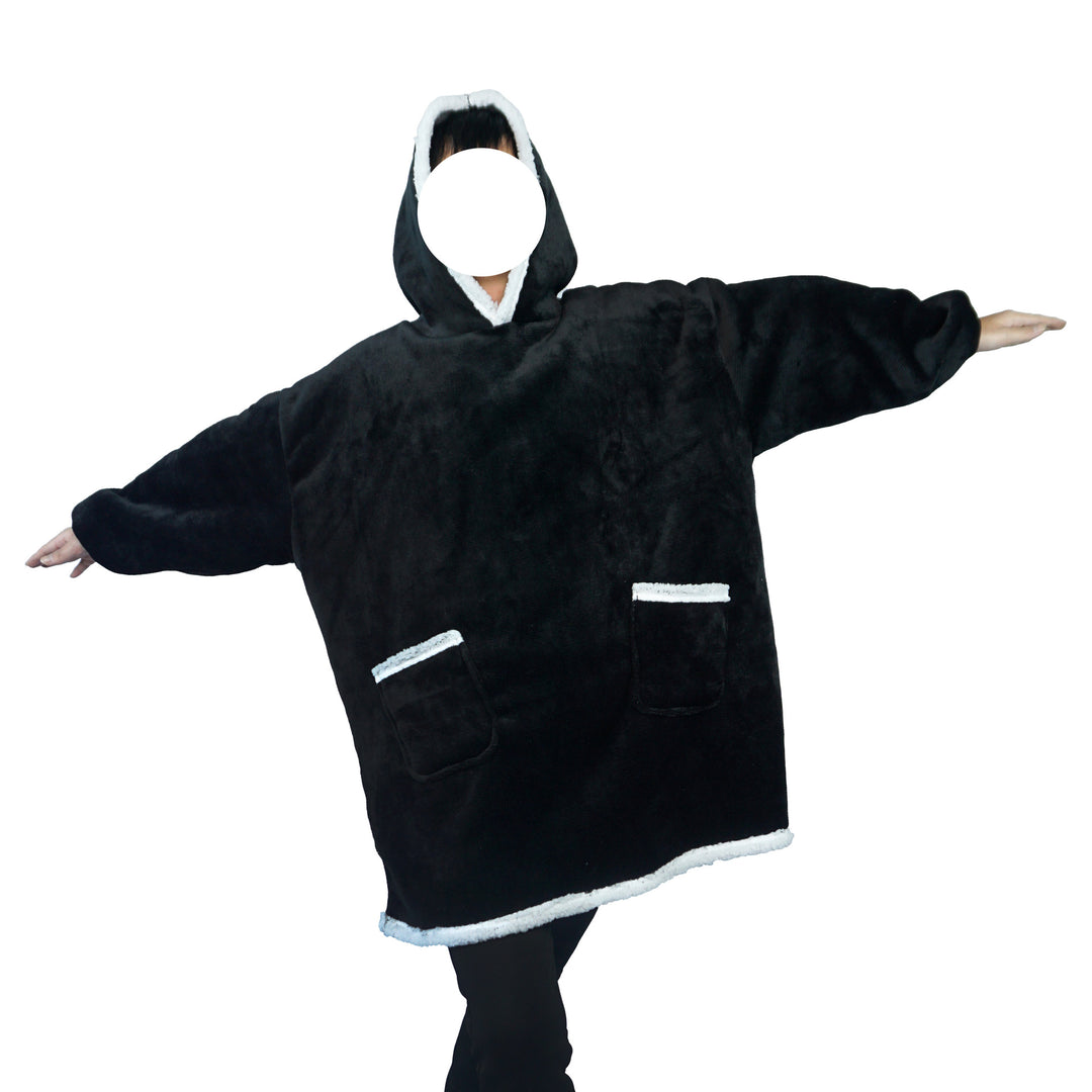Teppe med ermer og hette i tykk flanell, onesize