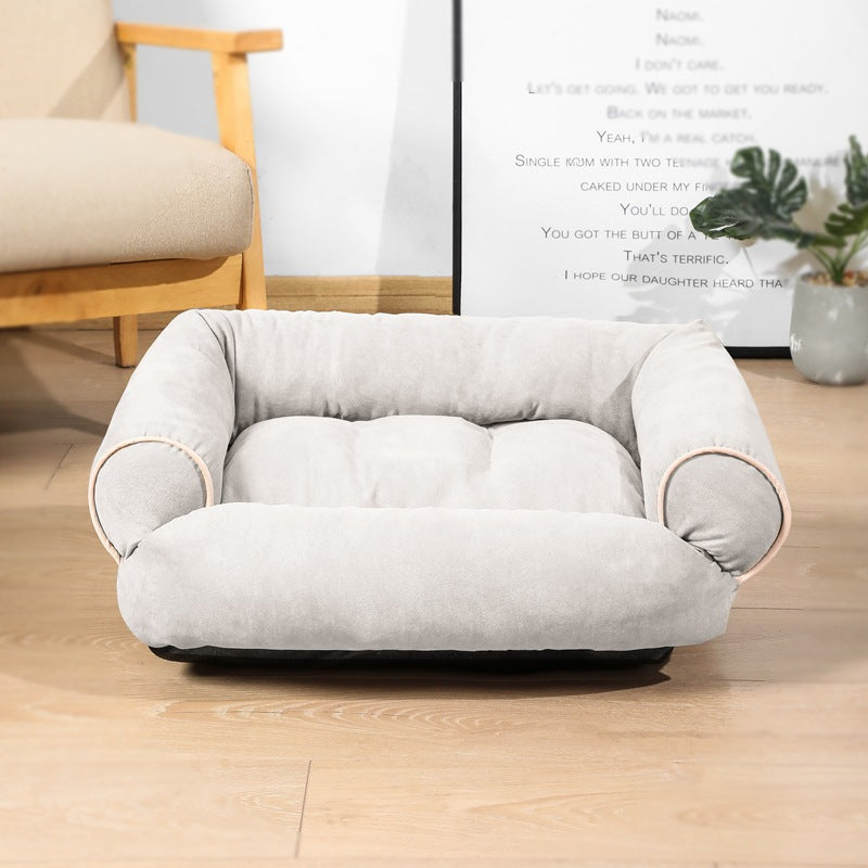 Hundeseng formet som sofa med kanter