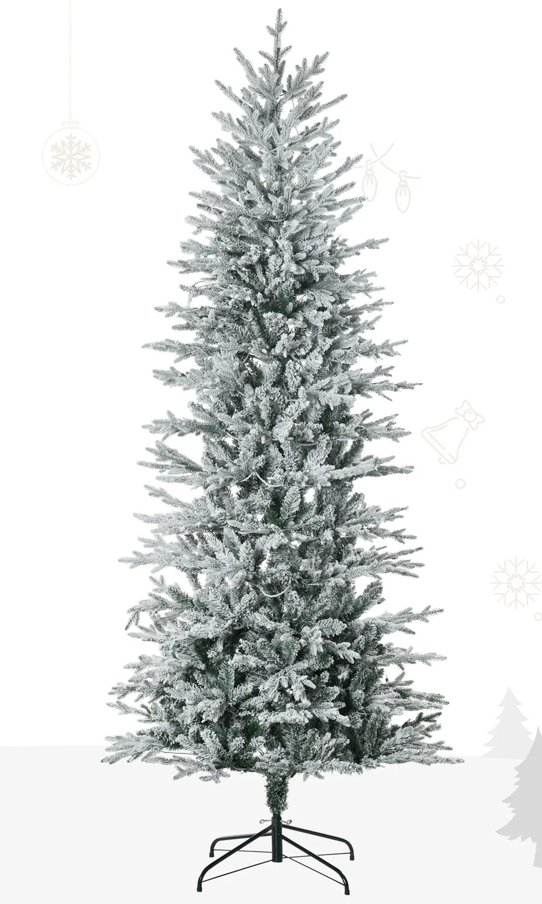 Stort snødekt juletre med klare lyspærer