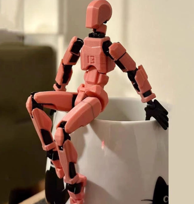 Varmeriket 3D-printet robotfigur med bevegelige ledd