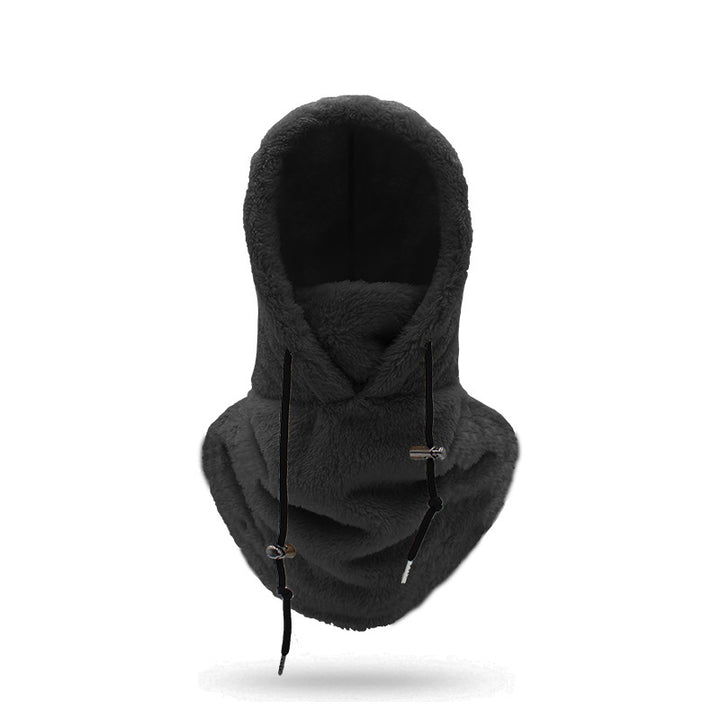 Person med plysjbalaklava i beige