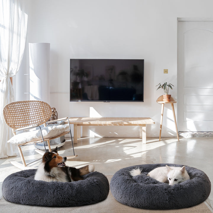 Rund fluffy donutseng til hund