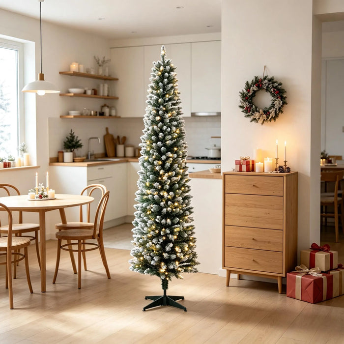 Varmeriket Smalt frostet juletre 183 cm med lys og fjernkontroll