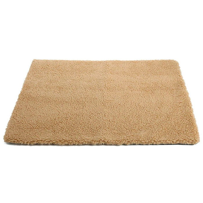 Varmeriket™ Selvvarmende varmeunderlag for katt og hund i myk fuskepels